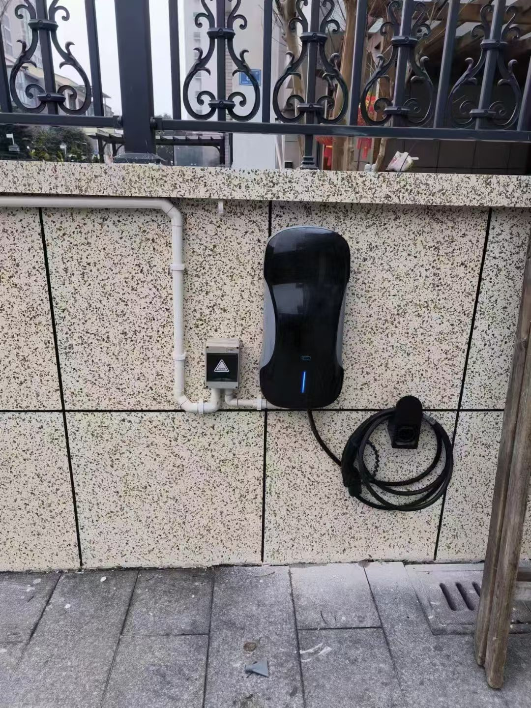 小区充电桩安装